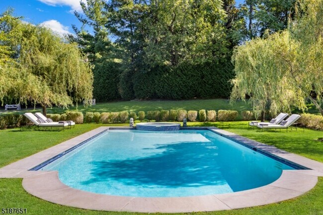 Foto del edificio - 328 Beaufort Ave