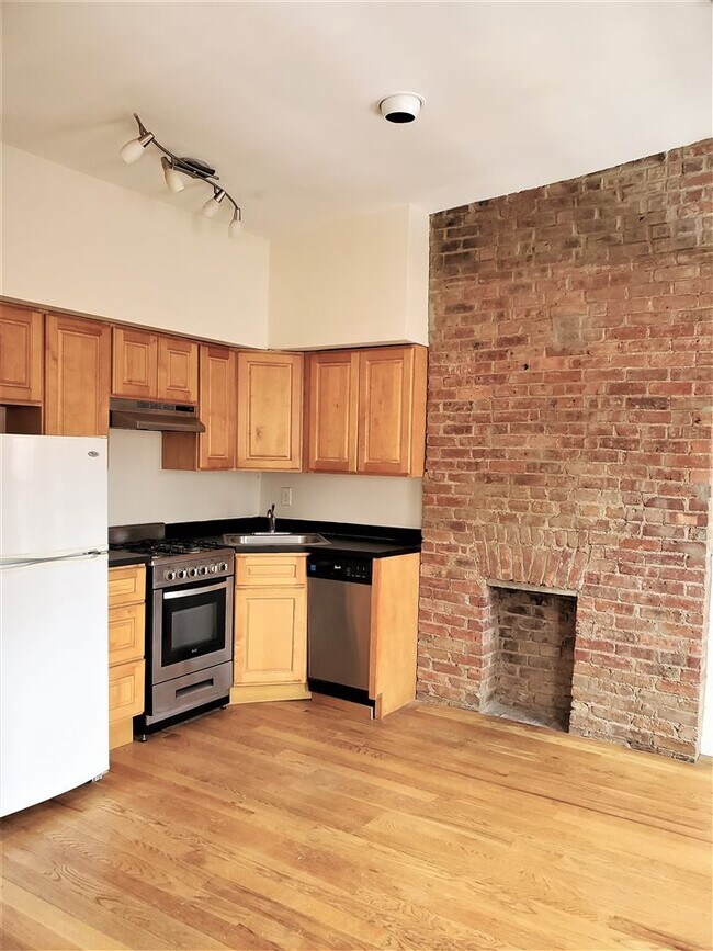 Foto del edificio - 350 Varick St