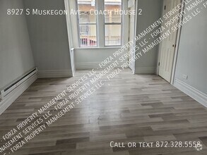 Building Photo - 8927 S Muskegon Ave