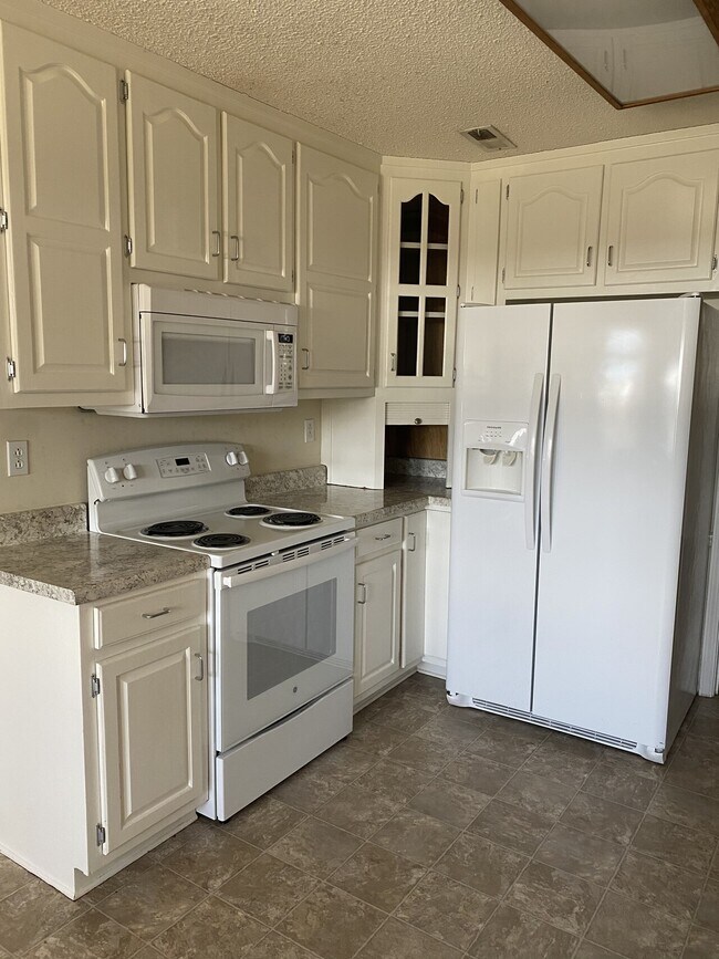 Building Photo - Wilson - 108 Brookville