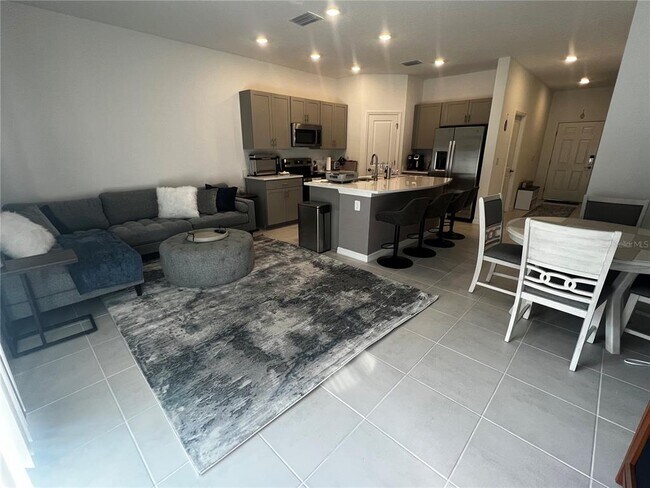 Building Photo - 8473 Lunar Skye St