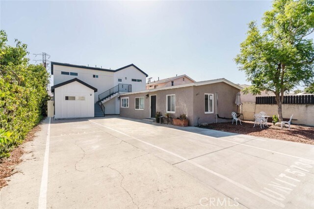 Foto del edificio - 5732 Willowcrest Ave