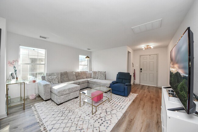 Foto del edificio - 3735 Morning Cove Ln