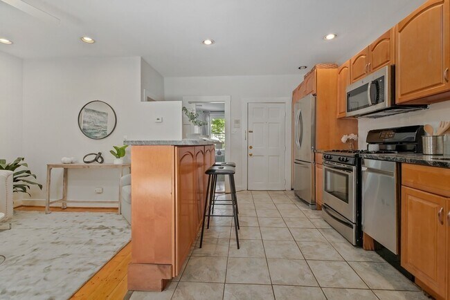 Foto del edificio - 431 E 3rd St