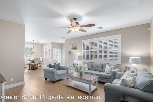Foto del edificio - 3 br, 2.5 bath House - 4362 E Renee Dr
