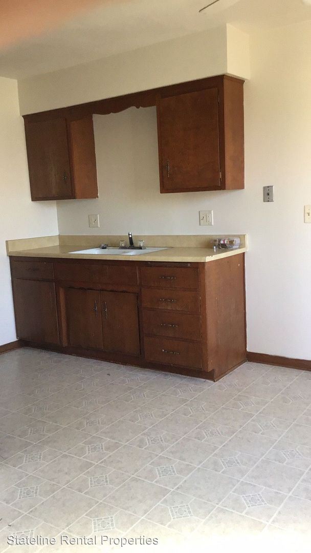 Foto del edificio - 4335-4341 Crawford Dr