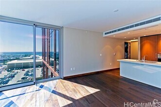 Building Photo - 1555 Kapiolani Blvd