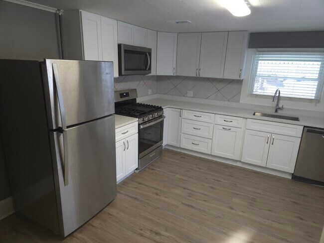 Foto del edificio - 10906 N Woodstock St