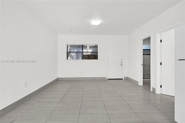 Foto del edificio - 13390 NE 6th Ave