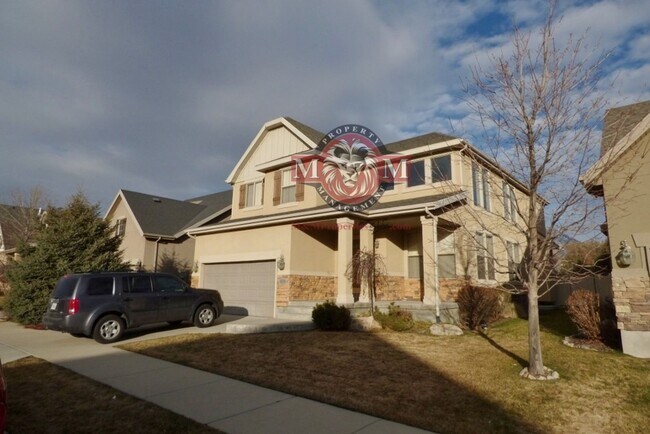 Foto del edificio - Beautiful 4 Bd 2.5 Bath Home in Sandy