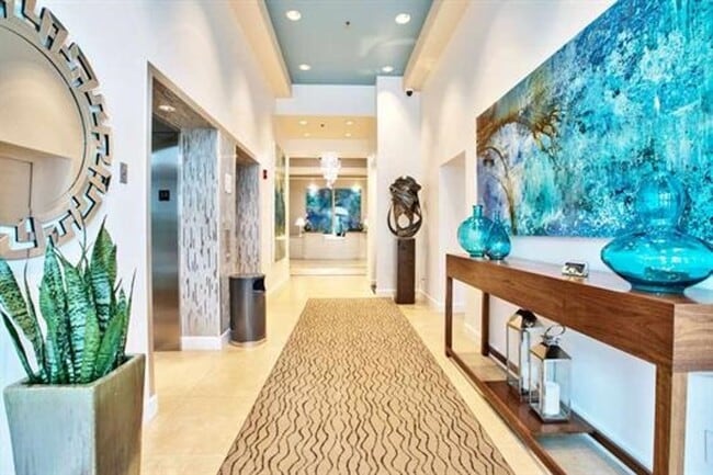 Photo - Furnished 1/1 in Plaza Tower@ Kleman Plaza Apartment