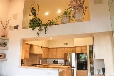 Foto del edificio - 55500 Oak-Tree