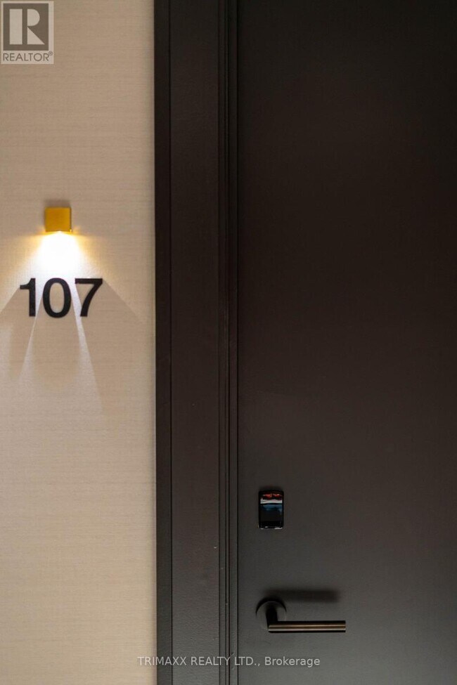 Photo du bâtiment - 2333 Khalsa Gate