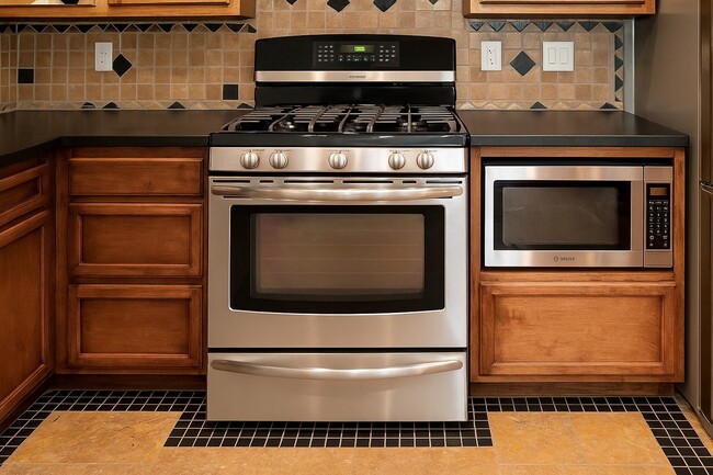 Foto del edificio - 4406 Park Trail Ln