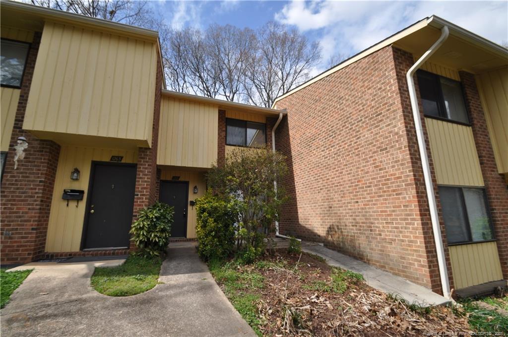 Primary Photo - 1265 Schaub Dr