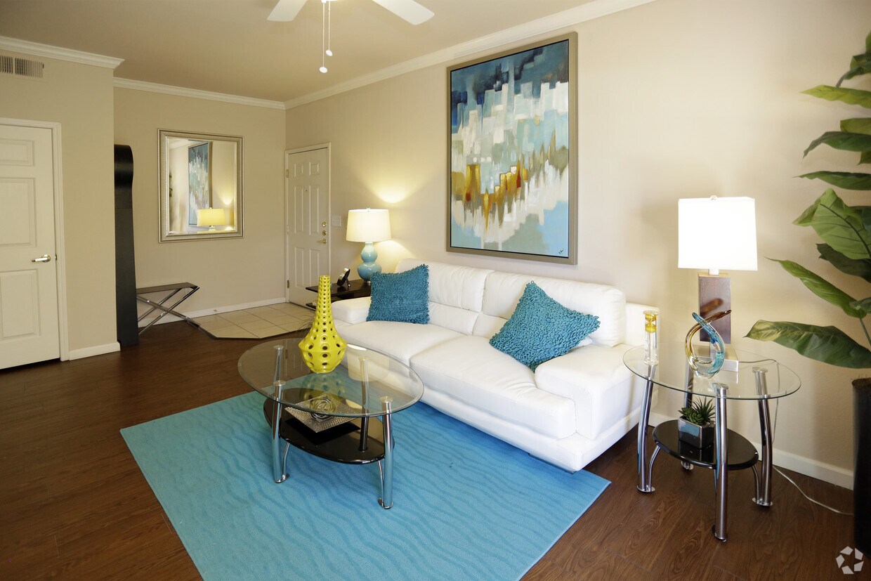 Pine Bluffs Apartments Colorado Springs Co Apartments Com