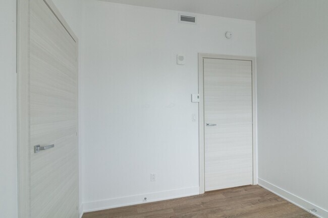 Photo du bâtiment - 30 Saint-Joseph Est