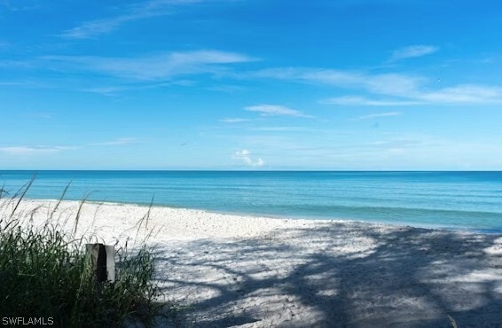 Building Photo - 2380 Fallglo St