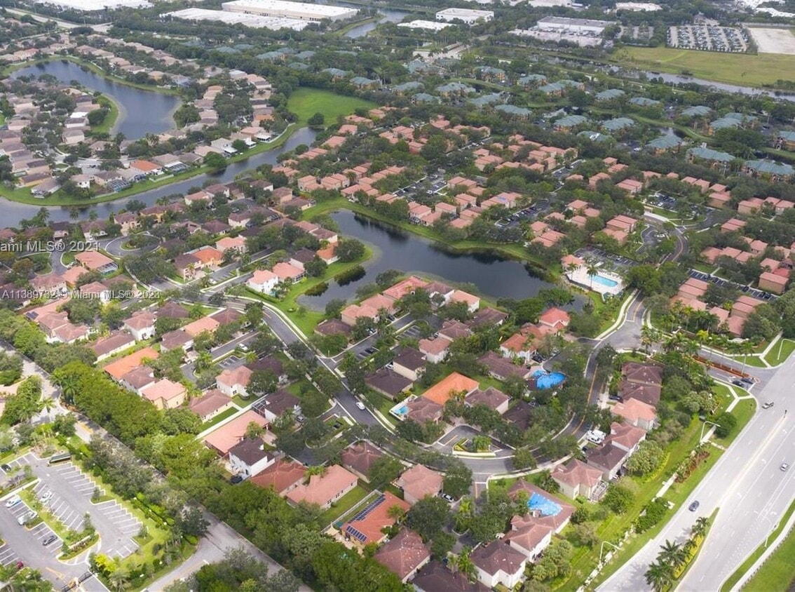 Primary Photo - 16221 Opal Creek Dr