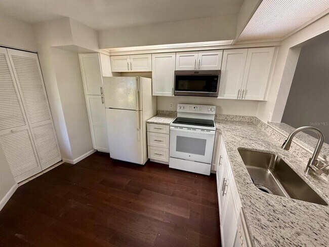 Building Photo - 4454 Middlebrook Rd