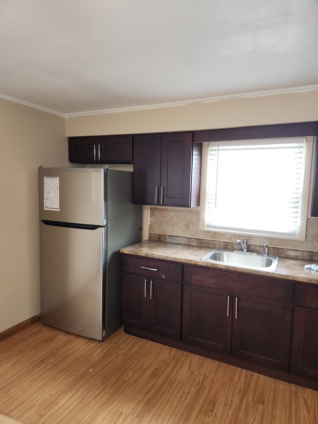 18 Tennyson St Unit 2, Carteret, NJ 07008 Apartments in Carteret, NJ