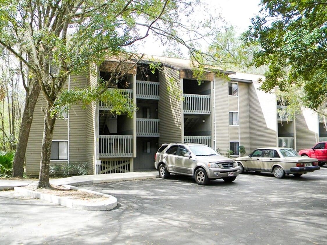 Primary Photo - 2BR/2BA Condo in Treehouse Village - AVAIL...