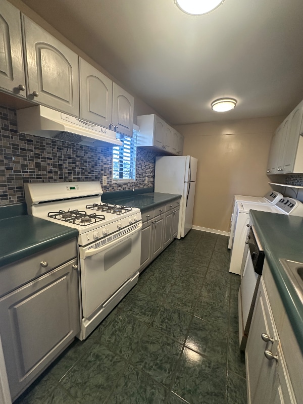 Building Photo - 11705 S Briar Patch Dr