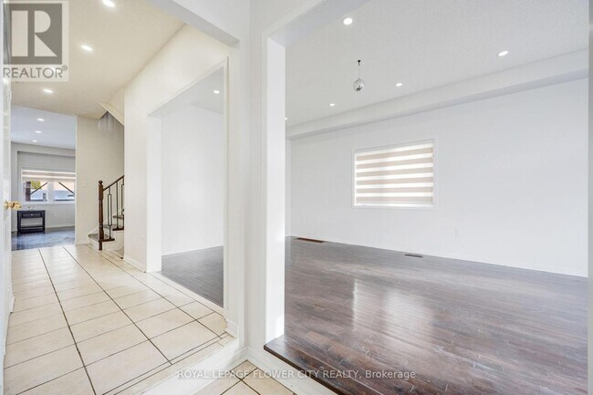 Building Photo - 41 Watchman Rd