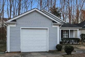 Building Photo - 12110 Stewarts Crossing Dr