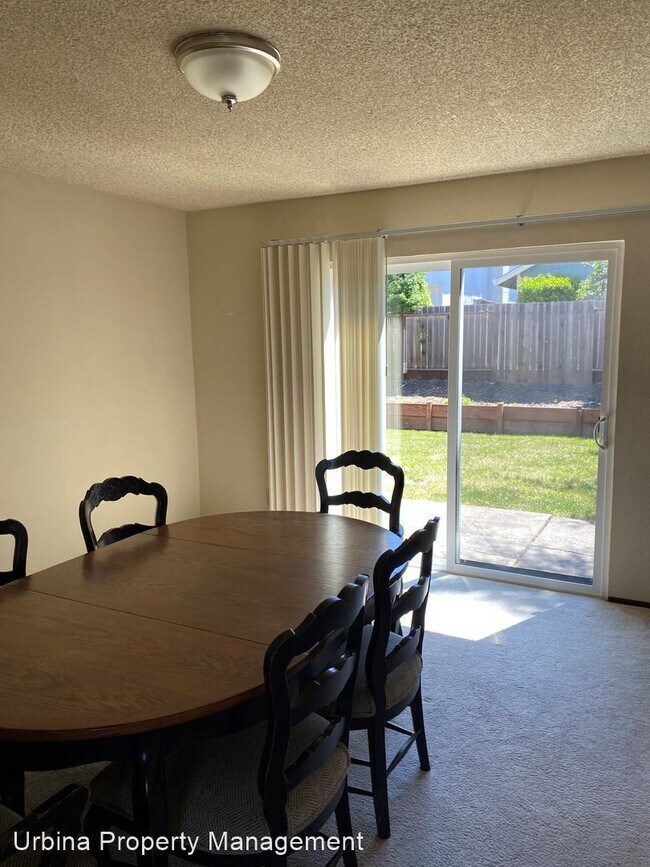 Building Photo - 5 br, 3 bath House - 7520 Mercedes Way