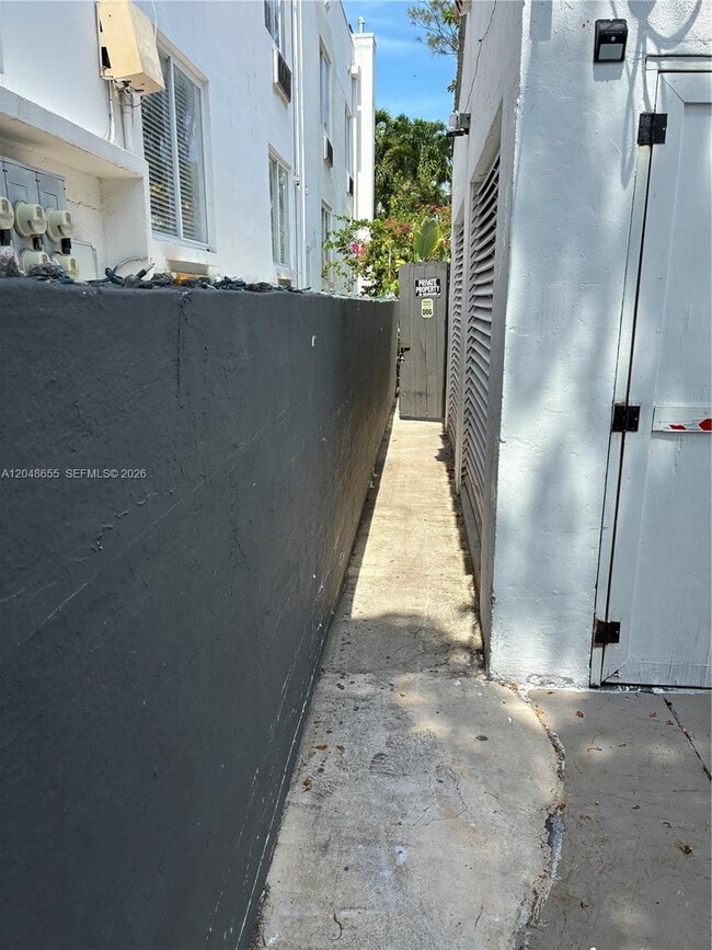 Building Photo - 7929 Abbott Ave