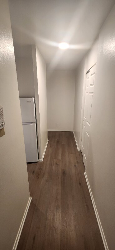 Foto del edificio - 2588 N Frederick Ave
