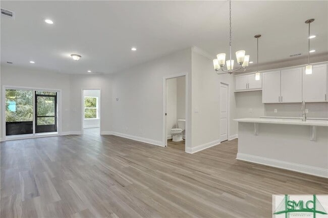 Building Photo - 157 Lower Creek Dr