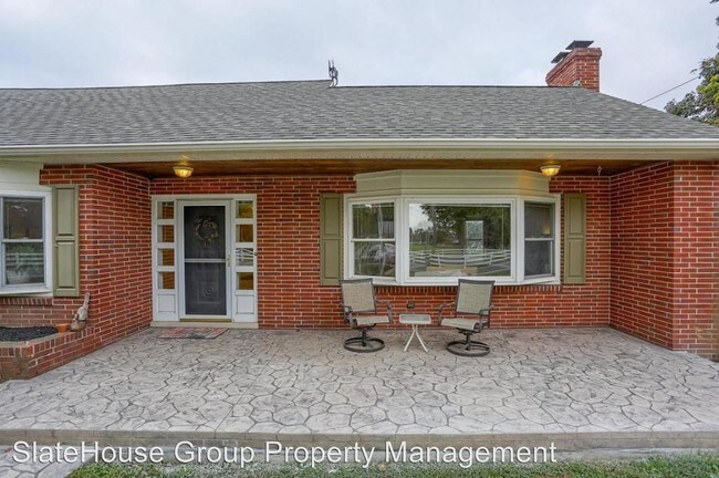 Building Photo - 979 Fruitville Pike