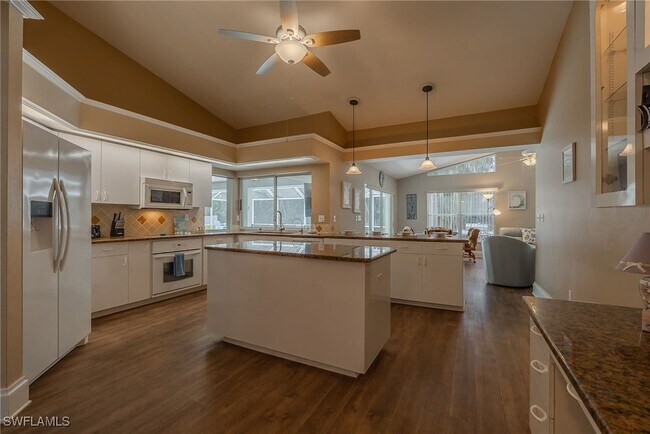 Foto del edificio - 2612 SW 52nd Terrace