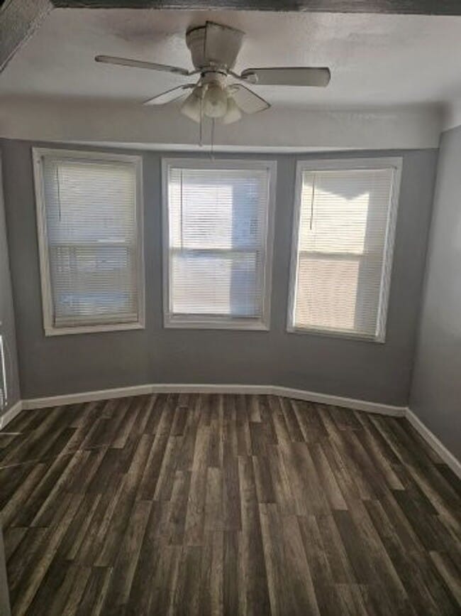 Foto del edificio - 13831 Carlisle Dr