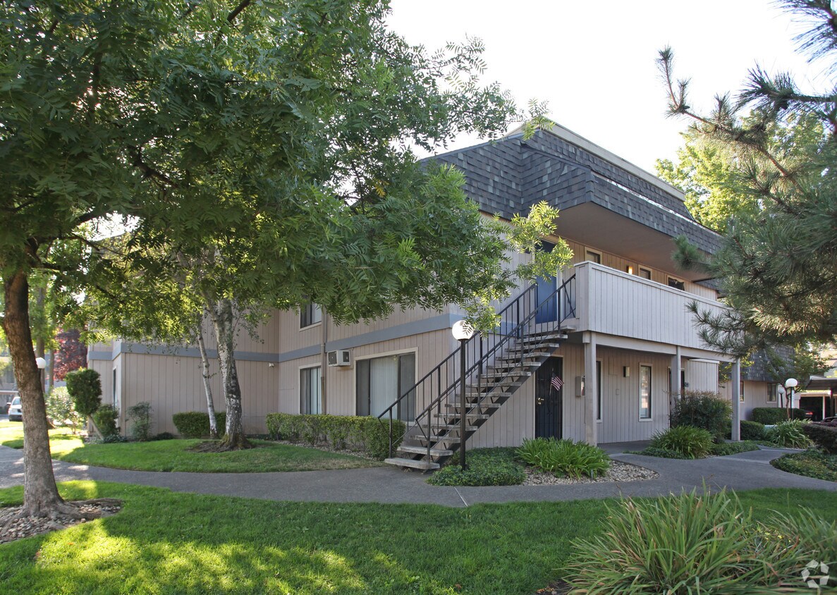 Wimbledon Square Apartments Apartments in Lodi, CA