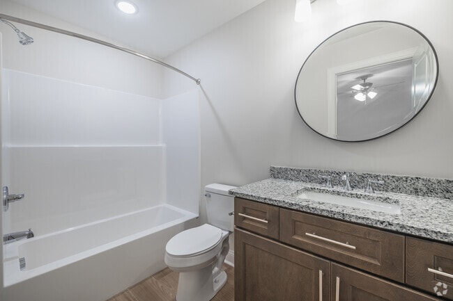 2BR, 2.5BA - 1,360SF - Primary Bathroom - 420-432 Wren Crest Ln