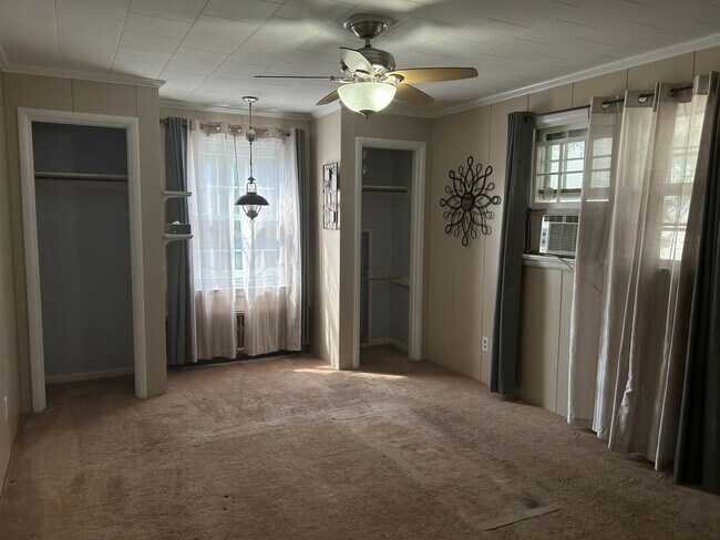 Foto del edificio - 4603 Locust Ln