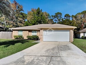 Building Photo - 7757 MacDougall Dr