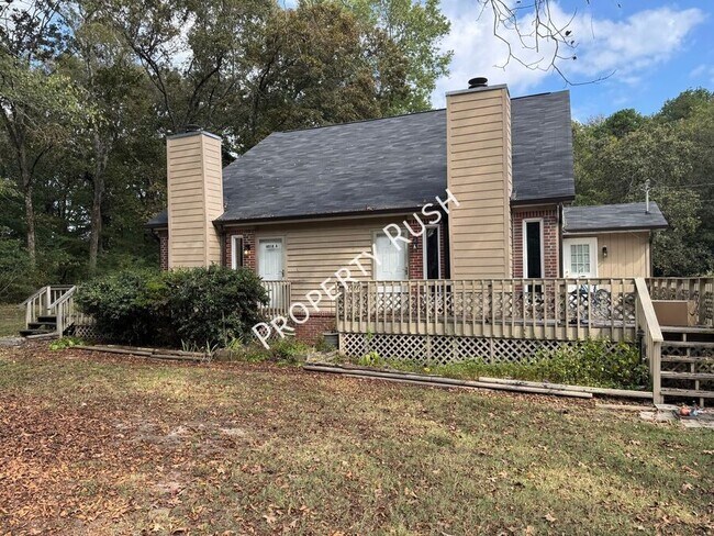 Foto del edificio - 6018 Champion Rd