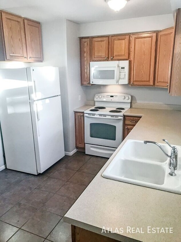 Foto principal - 2 Bedroom Apartment Near Downtown Castle R...