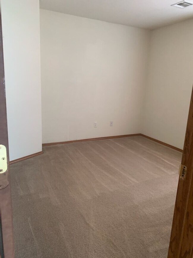 Foto del edificio - 2112 N Manning St