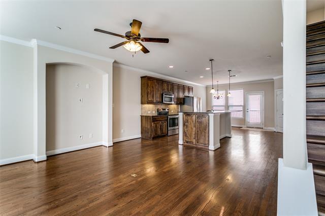 Primary Photo - 2500 Rockbrook Dr