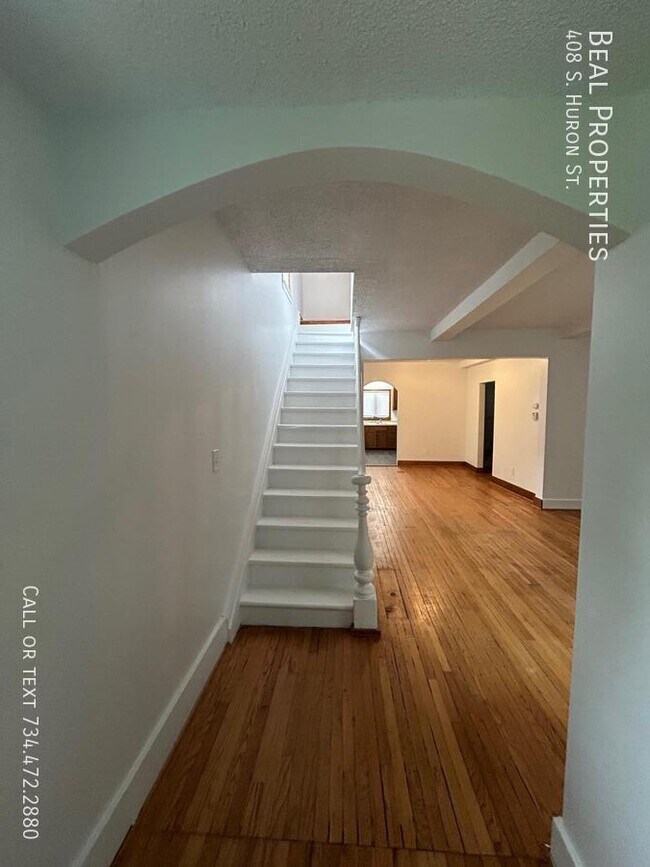 Foto del edificio - 408 S Huron St