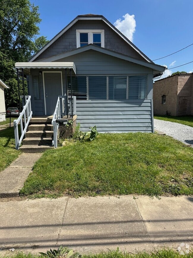 Building Photo - 1365 W Waterloo Rd
