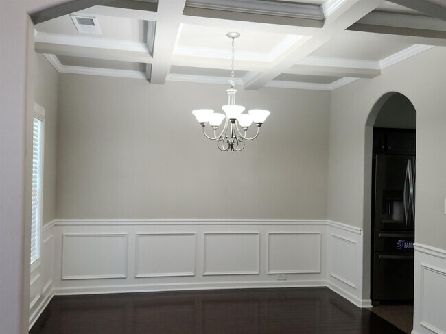 Building Photo - 349 Briandwood Dr
