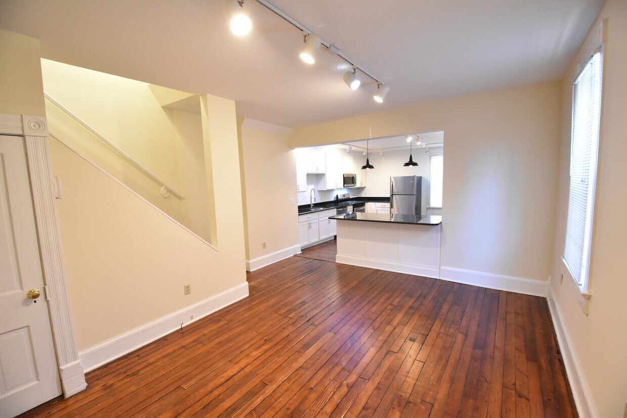 444 E Deshler Ave, Columbus, OH 43206 House Rental in Columbus, OH