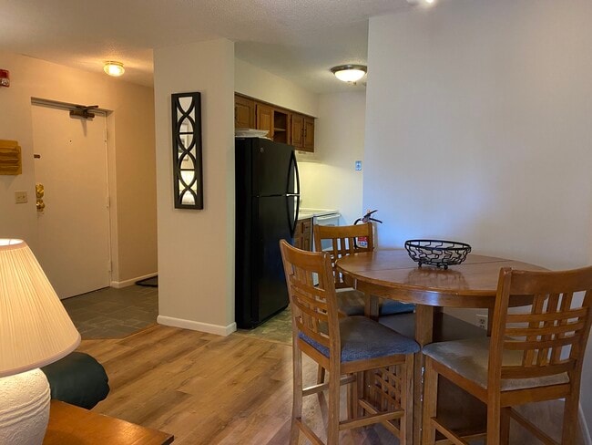 Building Photo - 47 S Williams St