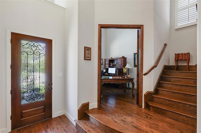 Foto del edificio - 8821 Laurel Ln